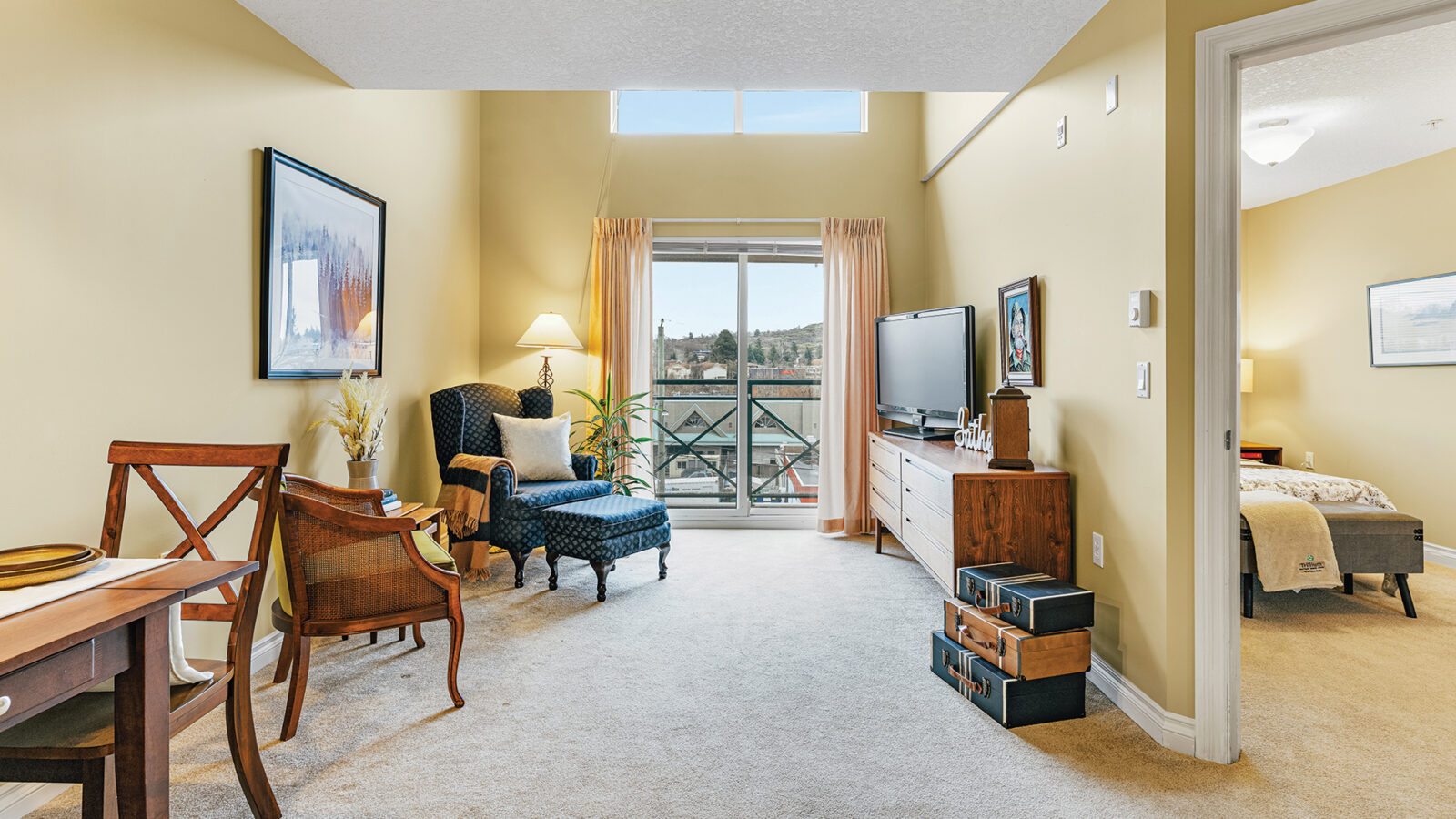 Victoria BC Retirement Home Independent Living Highgate Lodge